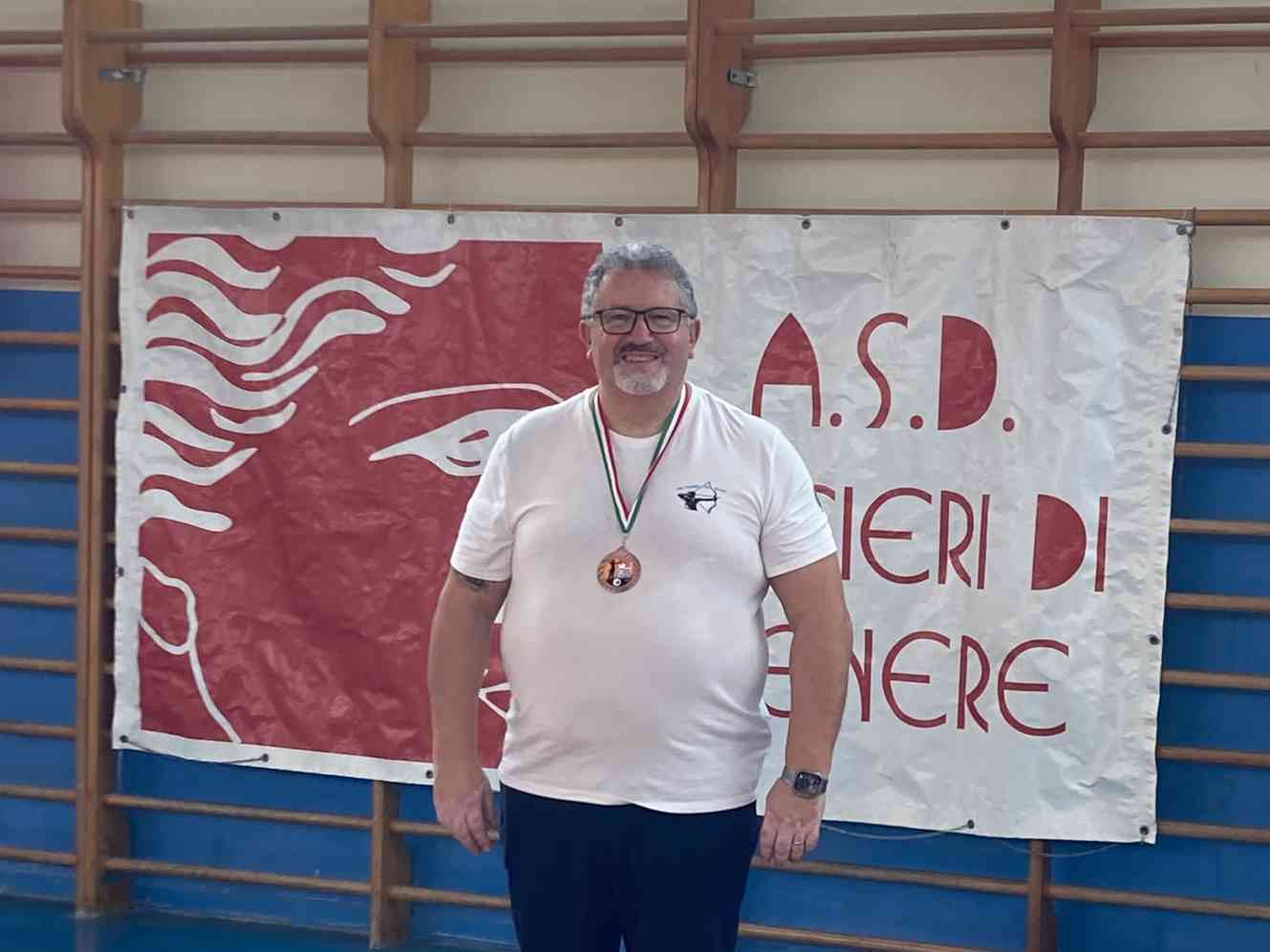 Immagine articolo: Tiro con l'arco, tris di medaglie per l'Asd Arcieri del Belice ad Erice: oro, argento e bronzo per la società di Poggioreale