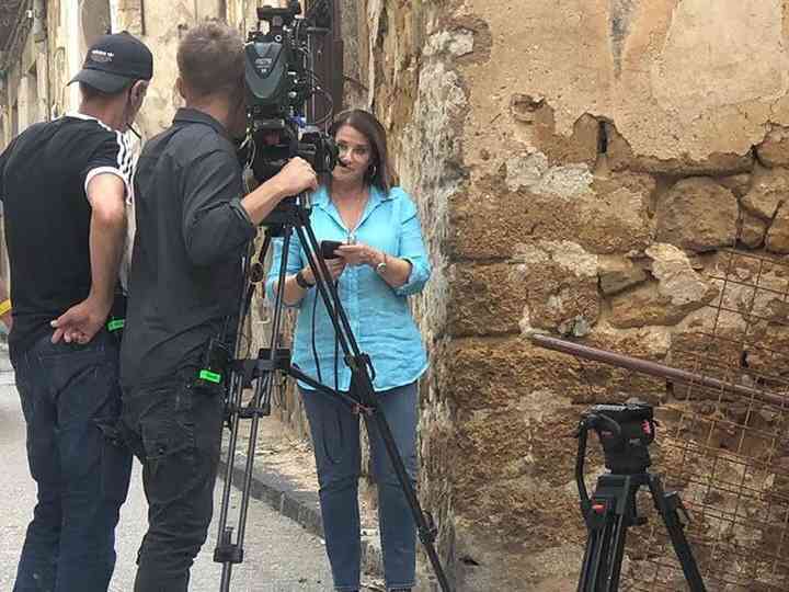 Immagine articolo: Sambuca, la troupe di Discovery in giro per il borgo