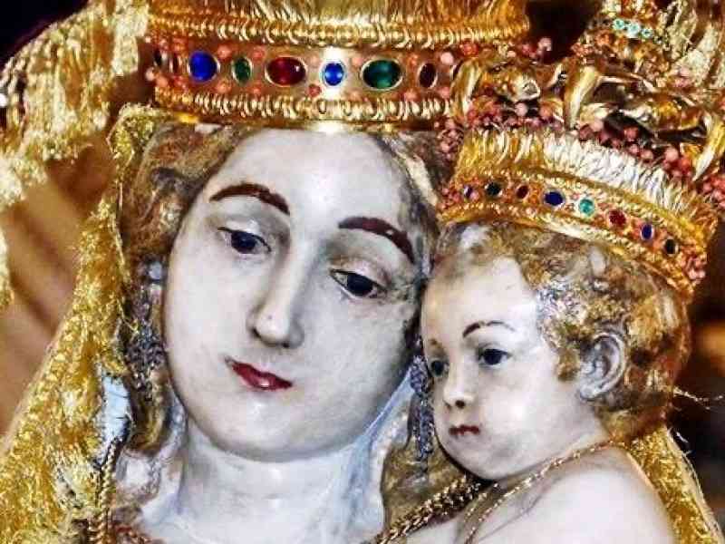 Immagine articolo: Sambuca, Santuario dell’Udienza diventerà meta di pellegrinaggi. Scoperta lapide in mattonelle di ceramica che raffigura la Madonna.