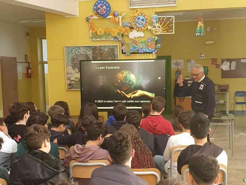 Immagine articolo: Il presidente del WWF Sicilia Area Mediterranea a Menfi: “vince perché amata dai suoi cittadini“