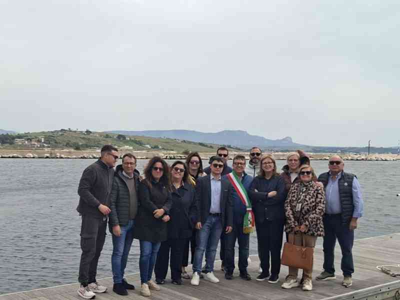 Immagine articolo: La Rocca Ruvolo a Porto Palo, Clemente: “Schifani ha confermato impegno per rimozione posidonia”