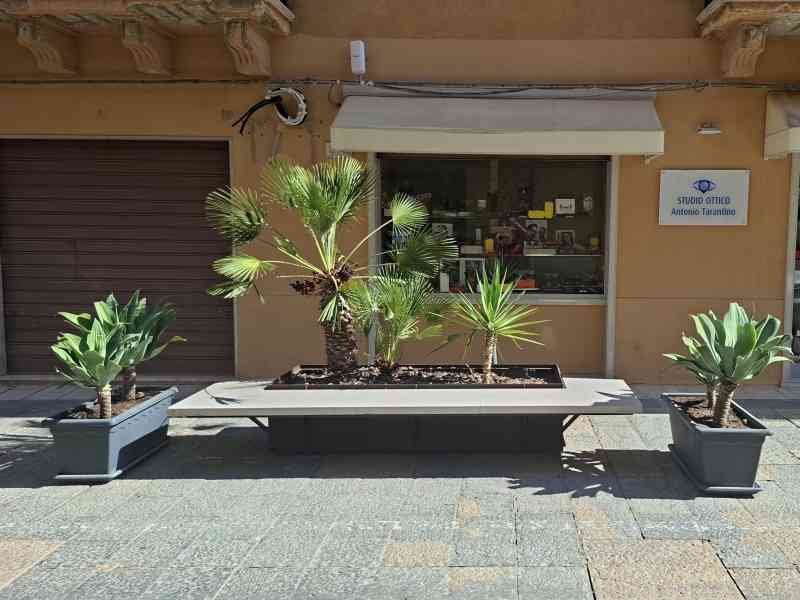 Immagine articolo: Menfi. Nuovi arredi e pedonalizzazione di via della Vittoria. Il post del sindaco apre il confronto pubblico