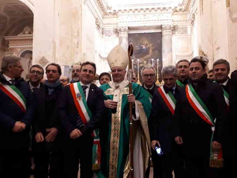 Immagine articolo: A Sambuca dopo 51 anni dal terremoto la “rinascita“ della Chiesa Madre. Ieri la riapertura. Il cardinale Francesco Montenegro: “Un segno di speranza “