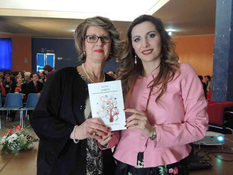 da sinistra Rosa Troia e Rosy Abruzzo