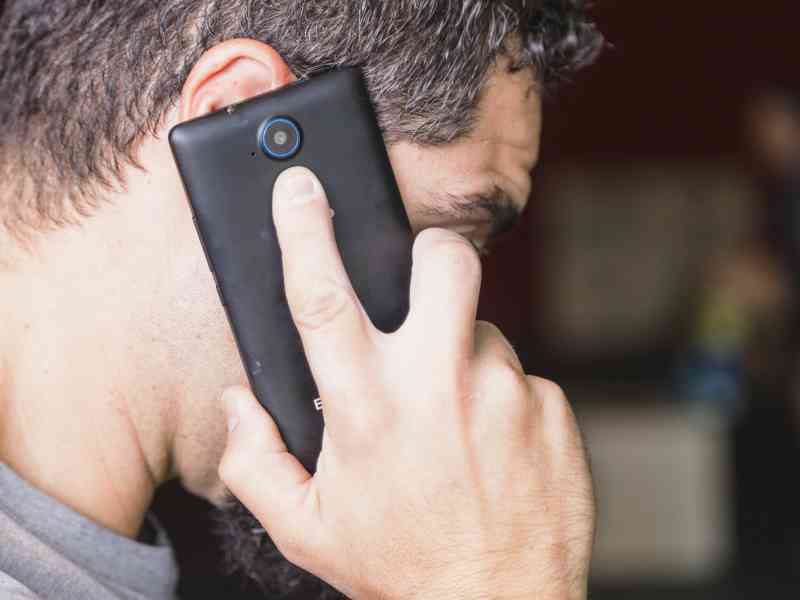 Immagine articolo: Truffa a Menfi: finti carabinieri sottraggono mille euro e tre fucili a un 82enne