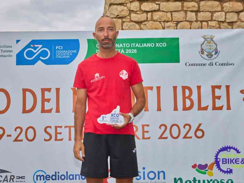 Immagine articolo: Coppa Sicilia XCO, trionfo di categoria e 2° posto assoluto per il menfitano Giuseppe Scirica a Comiso: confermato il titolo regionale Master 3