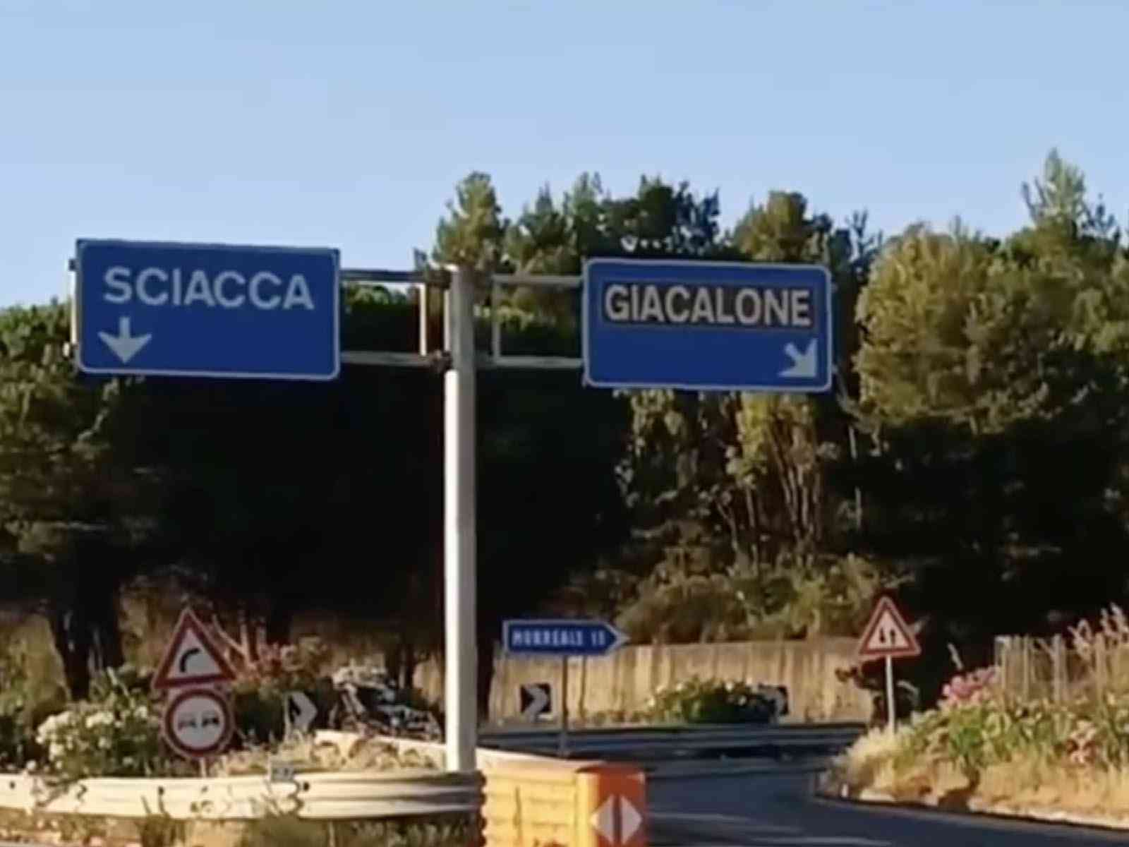 Immagine articolo: Tragedia sulla Fondovalle, Palermo-Sciacca, bambino di 16 mesi e 20enne muoiono dopo incidente