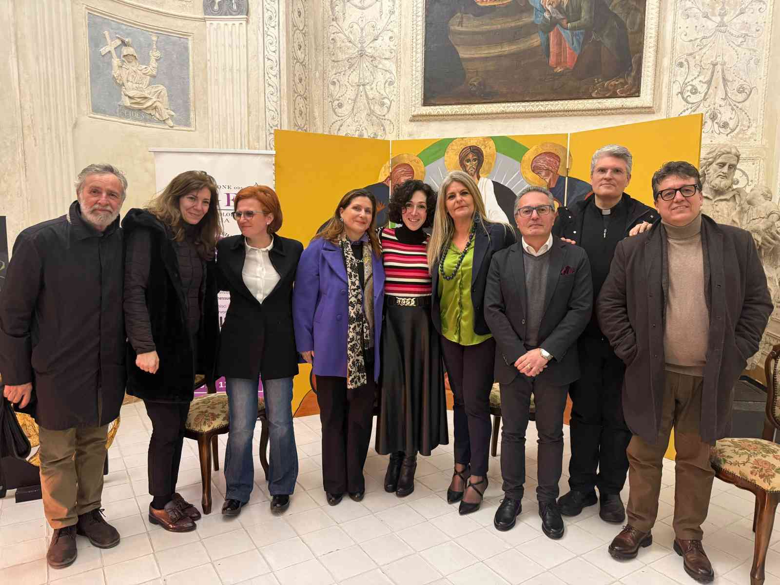 Immagine articolo: “Nodi tra i capelli“: un viaggio tra poesia, emozioni e bellezza a Menfi